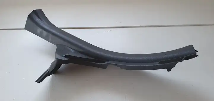 Toyota Yaris (2014 - 2019) Внутренняя отделка заднего порога — фото 6