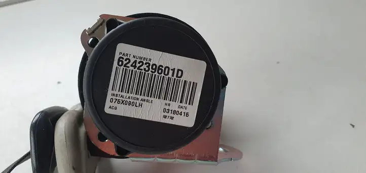 Nissan Leaf I (ZE0) (2010 - 2017) Задний ремень безопасности — фото 2