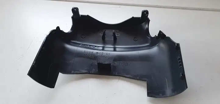 Toyota Yaris (2014 - 2019) Обшивка рулевой колонки — фото 3