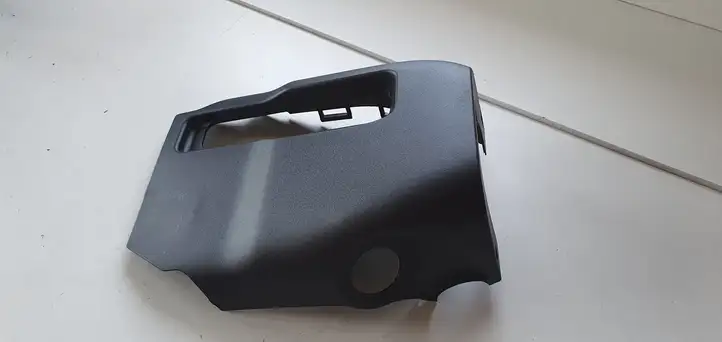 Toyota Yaris (2014 - 2019) Обшивка рулевой колонки — фото 4