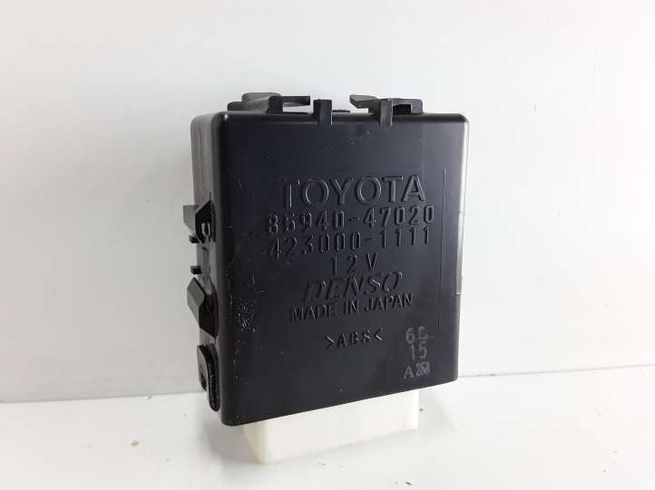 Toyota Prius (XW30) (2009 - 2015)  4230001111 Реле стеклоочистителей