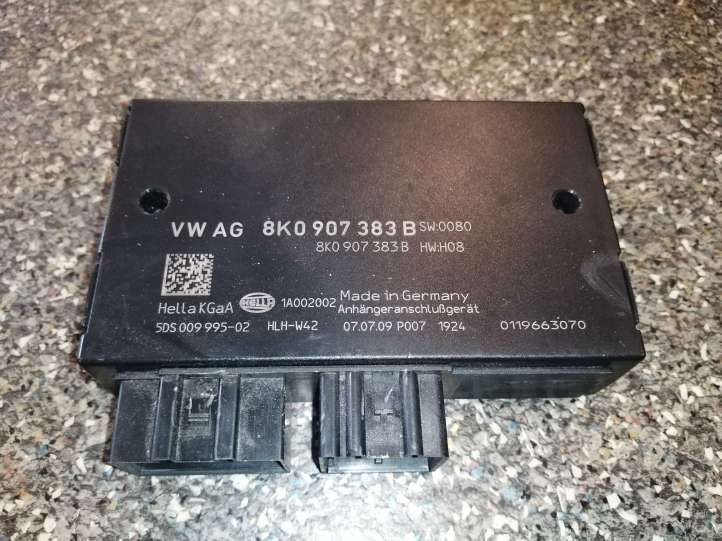 Audi A4 (2007 - 2011)  8K0907383B Блок управления крюка для прицепа