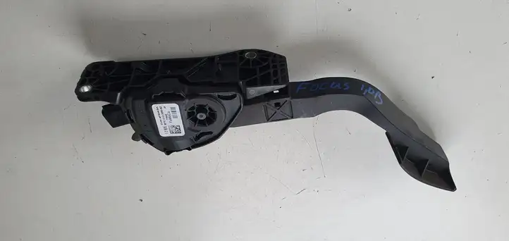Ford Focus (2015 - 2019) Педаль акселератора — фото 3