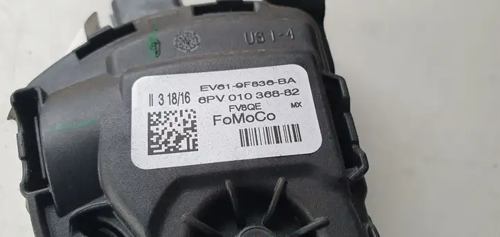 Ford Focus (2015 - 2019) Педаль акселератора — фото 6