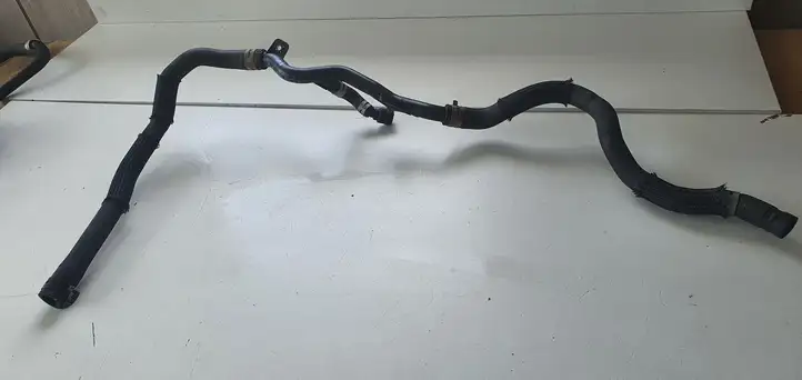 Toyota Verso (2012 - 2015) Шланги системы охлаждения — фото 1