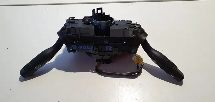 Opel Mokka X (2019 - ) Подрулевой переключатель — фото 3