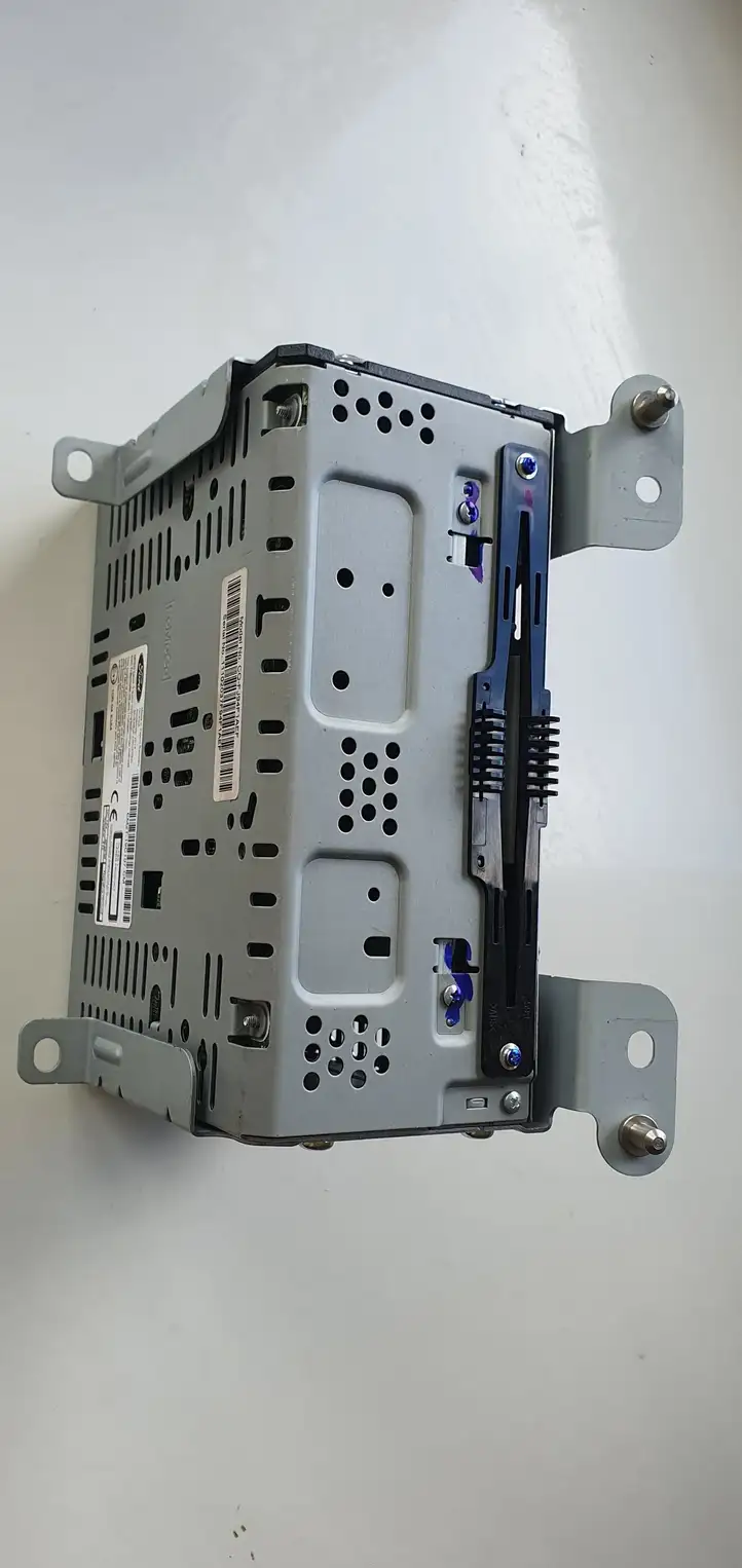 Ford S-MAX (2015 - ) CD/DVD чейнджер — фото 3