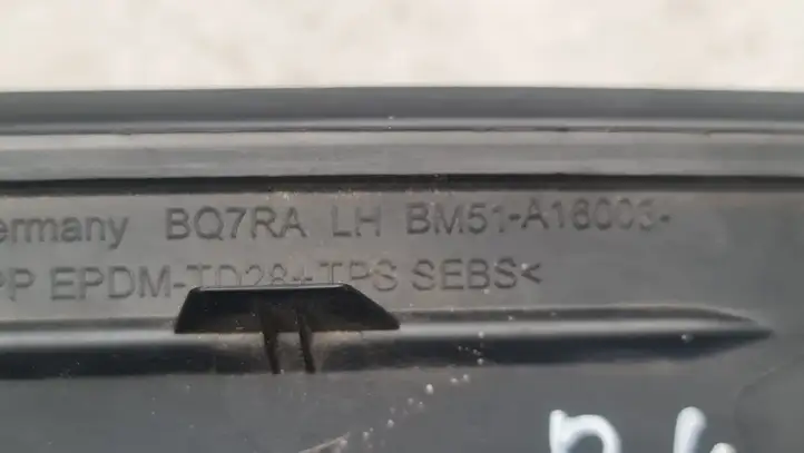 Ford Focus (2011 - 2015) BM51A16003 Накладка крыла — фото 2