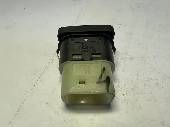 Ford Focus C-MAX (2003 - 2010) 3M5T14529BB Кнопка стеклоподъемников — фото 2