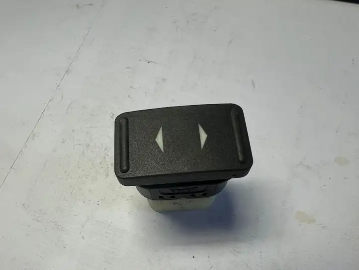Ford Focus (2005 - 2008) 3M5T14529BB Кнопка стеклоподъемников — фото 1