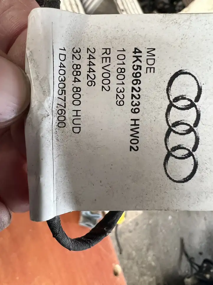 Audi A6 S6 C8 4K (2018 - ) 4K5962239 Датчик открытия крышки багажника — фото 2