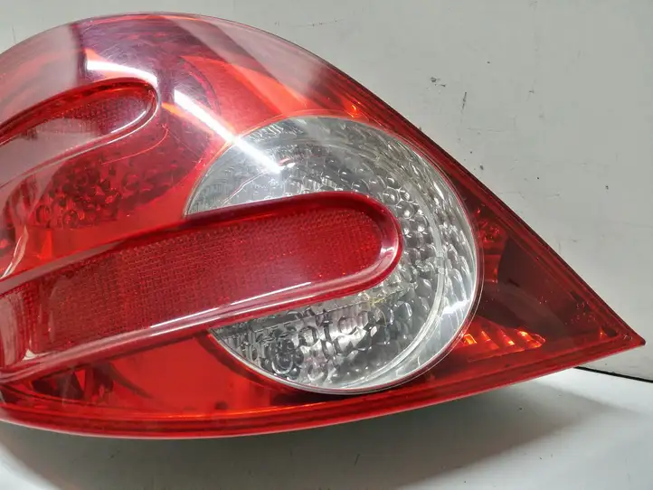Mercedes-Benz R W251 (2005 - 2013) A2518200364 Задний фонарь в кузове — фото 7