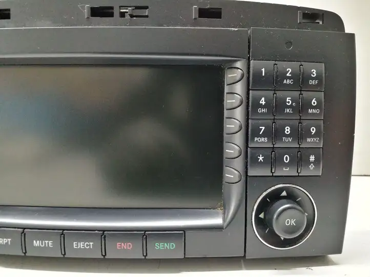 Mercedes-Benz R W251 (2005 - 2013) A2518201679 Магнитола / мультимедийная система — фото 2