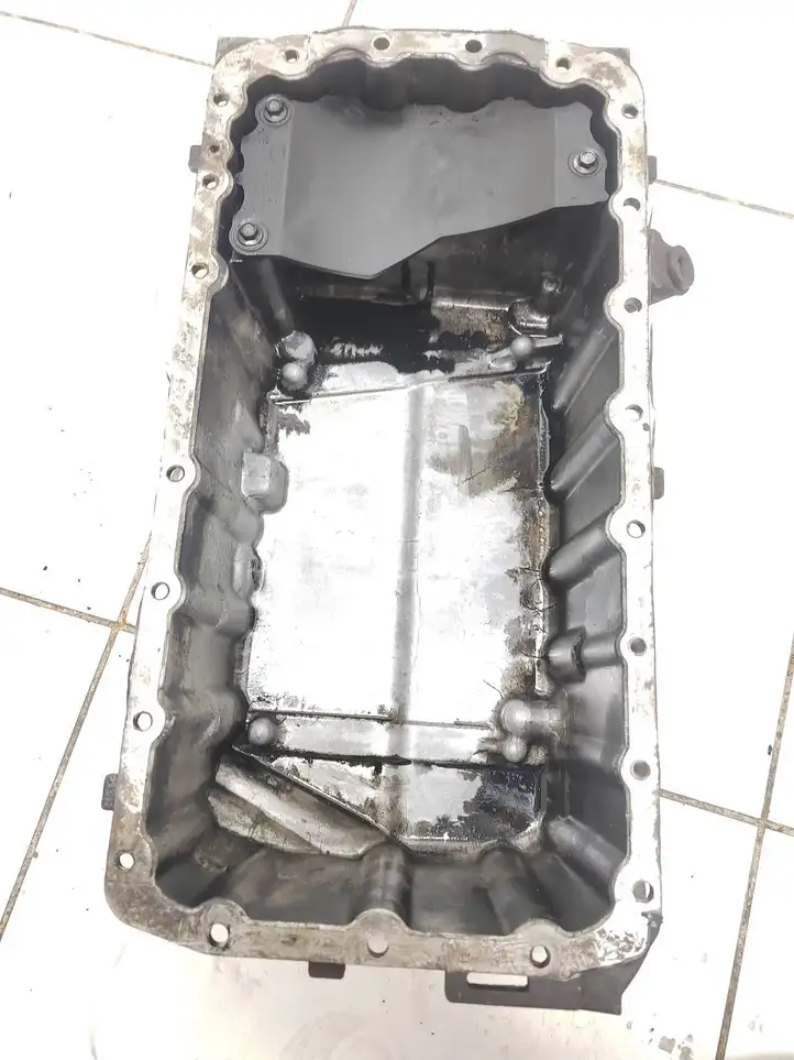 Ford Galaxy (2006 - 2010) 9653835680 Картер двигателя — фото 4