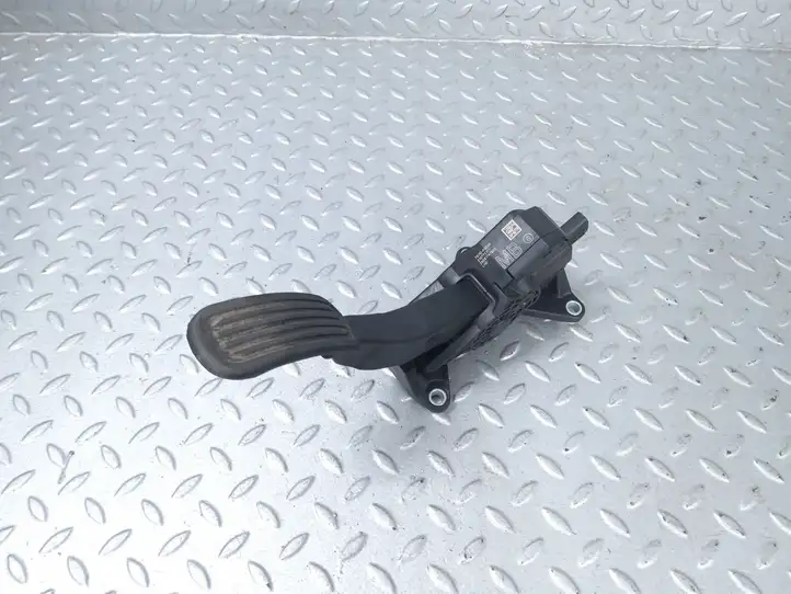 Toyota Yaris XP210 (2020 - ) 78110K0030 Педаль акселератора — фото 1