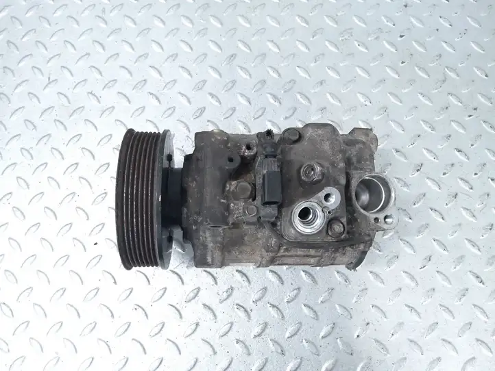 Volkswagen Touareg I (2002 - 2010) 7L6820803B Компрессор (насос) кондиционера воздуха — фото 3