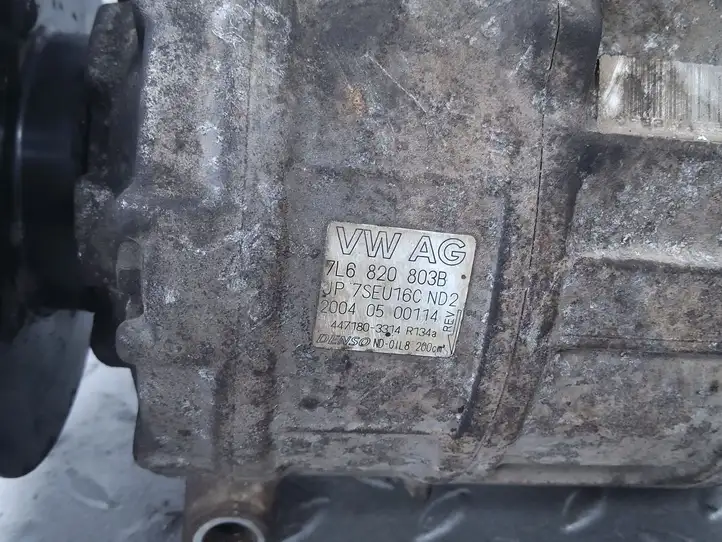 Volkswagen Touareg I (2002 - 2010) 7L6820803B Компрессор (насос) кондиционера воздуха — фото 4