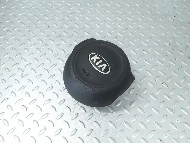Kia Ceed (2015 - 2018) Подушка безопасности руля — фото 1