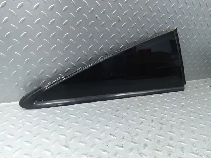 Audi TT TTS Mk2 (2006 - 2010) 8J8845300B Заднее боковое стекло — фото 1
