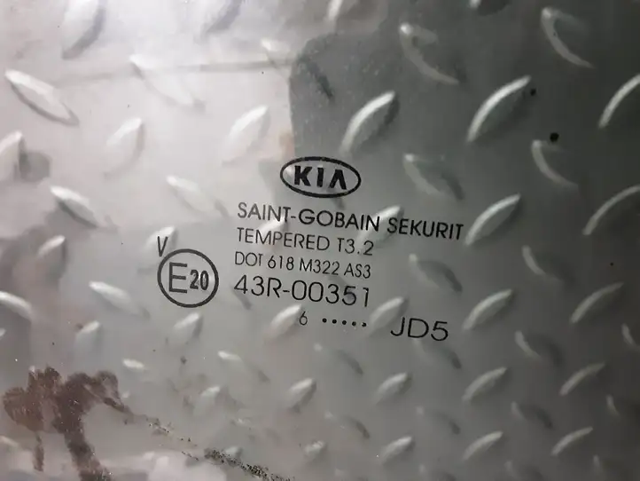 Kia Ceed (2015 - 2018) 618M322AS3 Стекло задней двери — фото 3