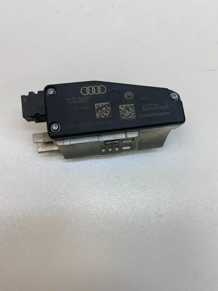 Audi A4 S4 B8 8K (2007 - 2011) 8K0905852D Блокиратор руля — фото 1