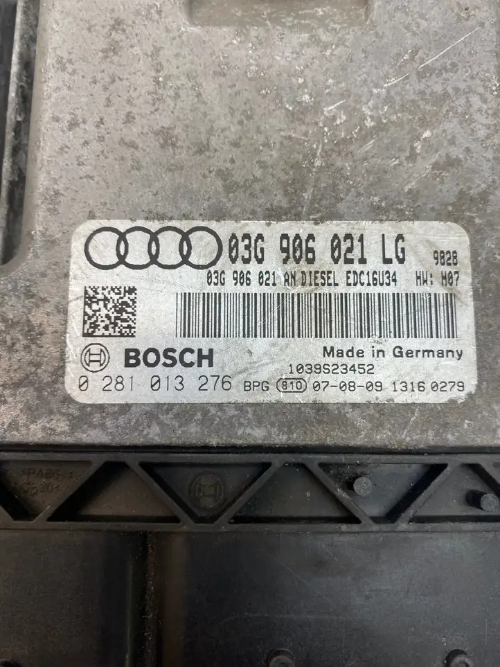 Audi A3/S3 8P (2004 - 2008) 03G906021LG Блок управления двигателем (ЭБУ) — фото 4