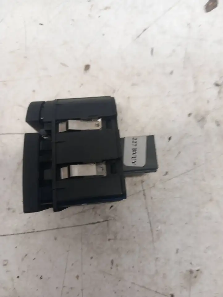 Audi A6 Allroad C6 (2006 - 2008) 4F1927227B Другие включатели / ручки/ переключатели — фото 2