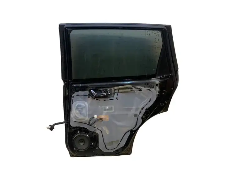 Nissan X-Trail T32 (2014 - 2021) Задняя дверь — фото 3