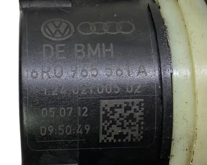 Volkswagen Jetta VI (2011 - 2018) 6R0965561A Электроциркуляционный насос — фото 5