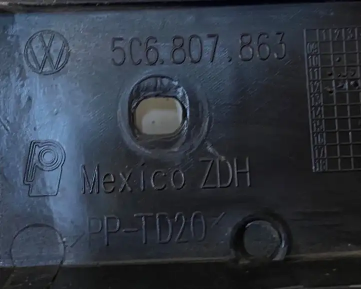 Volkswagen Jetta VI (2011 - 2018) 5C6807863 Кронштейн заднего бампера — фото 6