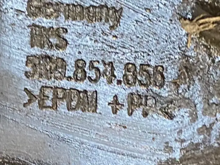 Volkswagen Tiguan (2007 - 2011) 5N0854820B Задняя колесная арка — фото 6