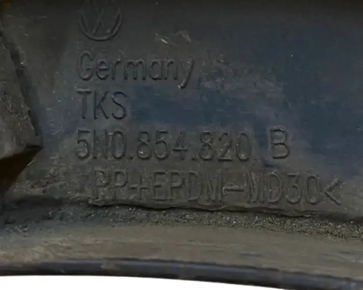 Volkswagen Tiguan (2007 - 2011) 5N0854820B Задняя колесная арка — фото 7