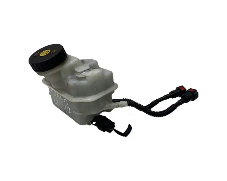Opel Mokka (2012 - 2016) 2K09 Бачок тормозной жидкости — фото 3
