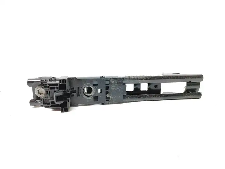 Mercedes-Benz C W204 (2007 - 2014) A2048600788 Регулятор ремня безопасности — фото 2
