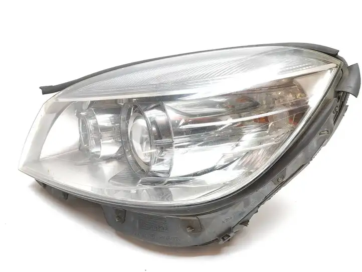 Mercedes-Benz C W204 (2007 - 2014) A2048203159 Передняя фара — фото 2