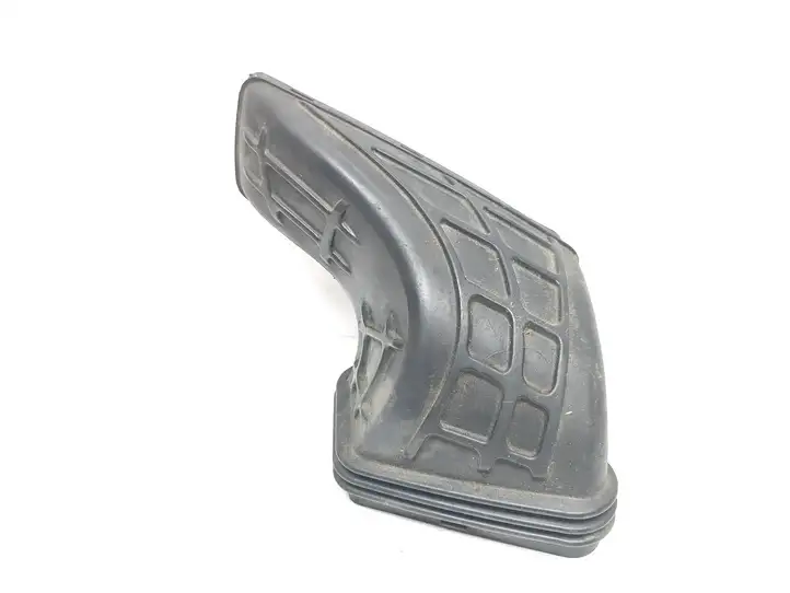 Audi A4 S4 B8 8K (2007 - 2011) 8K0129739A Детали воздухозаборника — фото 1