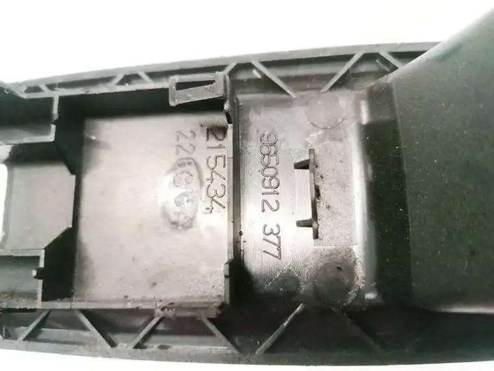 Citroen C4 (2008 - 2011) 9650912377 Накладка кнопки стеклоподъемника — фото 3