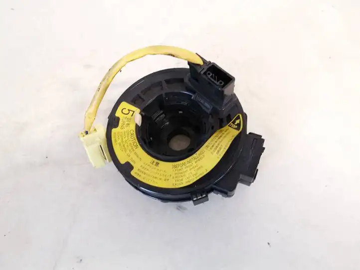 Toyota Avensis Verso (2001 - 2004) Контактное кольцо SRS — фото 1