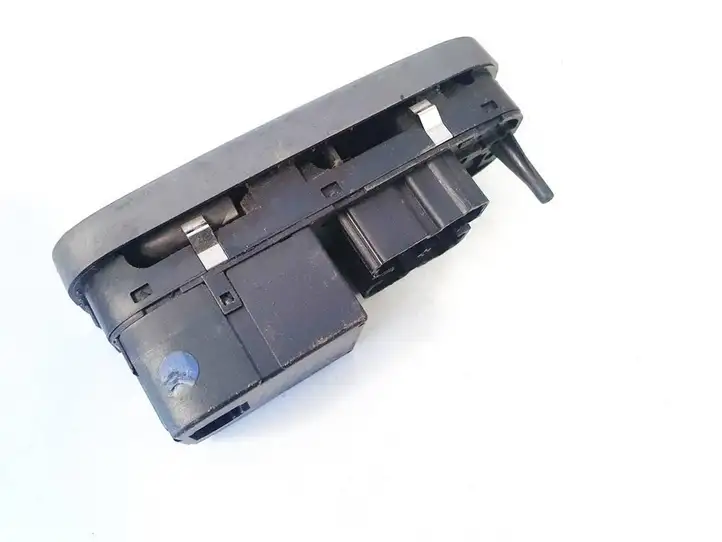Volvo C70 (2005 - 2009) 8638454 Кнопка стеклоподъемников — фото 2