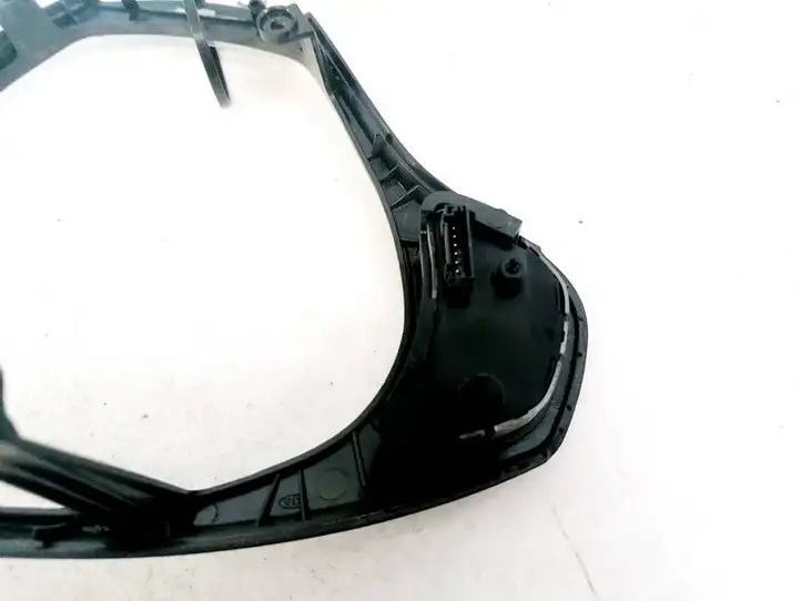 Kia Ceed (2006 - 2010) 561501H000 Кнопки на рулевом колесе — фото 2