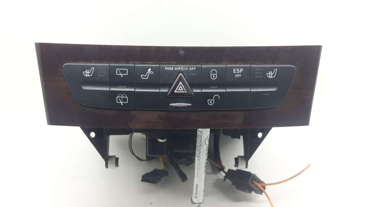 Mercedes-Benz E W211 (2002 - 2009)  A2116800552 Блок переключателей