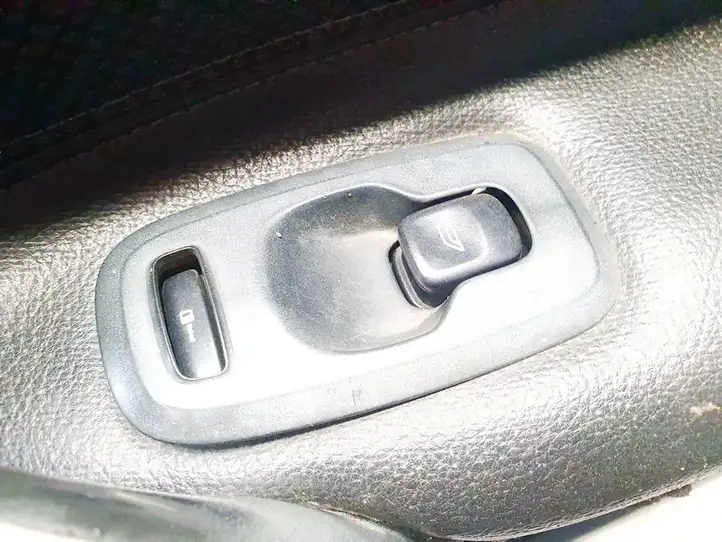 Volvo S60 (2000 - 2004) Кнопка стеклоподъемников — фото 2