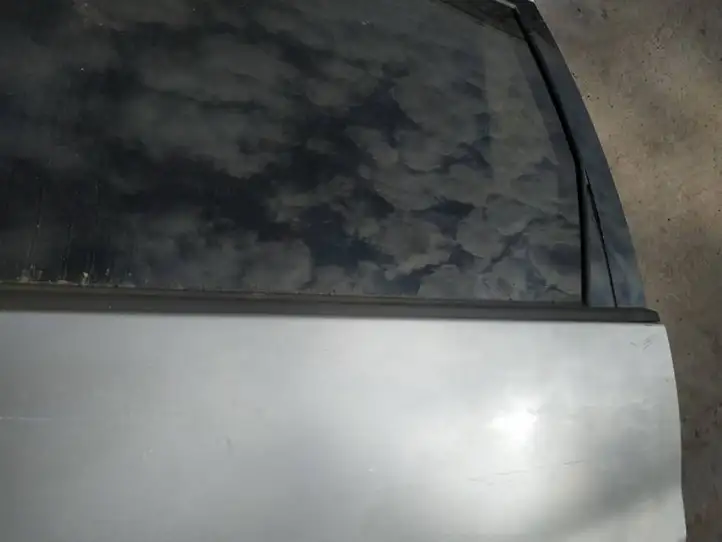 Toyota Previa (XR30, XR40) II (2000 - 2006) Накладка стекла задней двери — фото 3