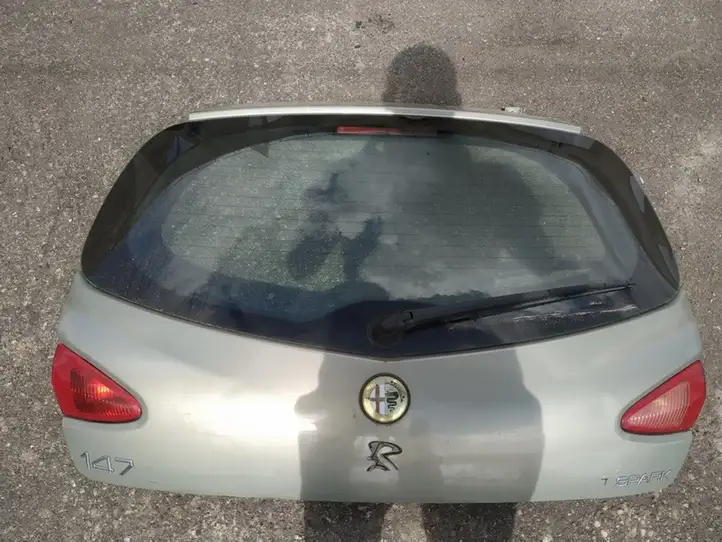 Alfa Romeo 147 (2000 - 2004) zalias Крышка багажника — фото 1