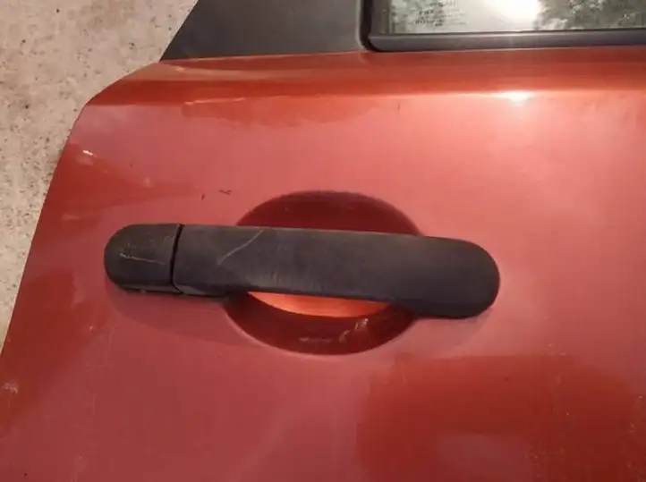 Nissan Note (E11) (2006 - 2014) Наружная ручка двери — фото 1