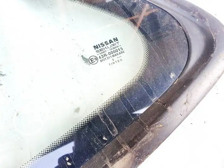 Nissan Almera (2000 - 2006) Заднее боковое стекло — фото 2