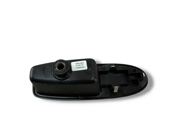 Fiat 500L   7355551550 Задний дверной ящик для вещей