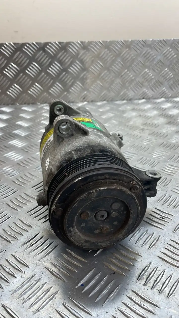 Mini One Cooper R50-53 (2000 - 2012) 01139014 Компрессор (насос) кондиционера воздуха — фото 1