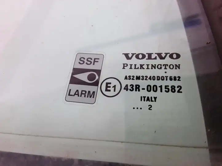 Volvo XC90 (2002 - 2006) 43R001582 Форточка двери — фото 3