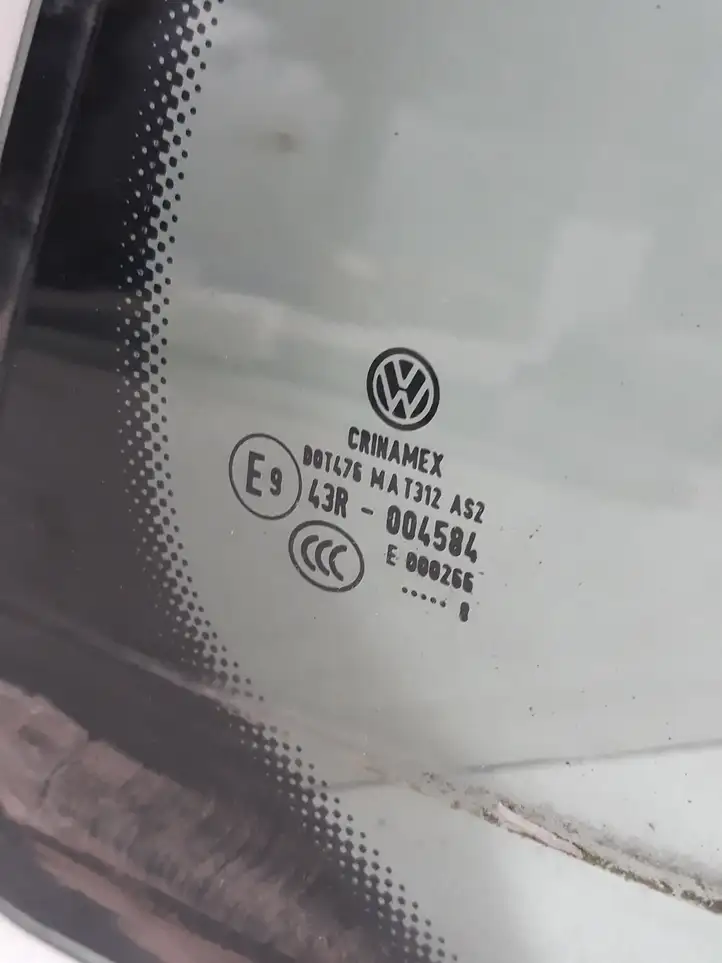 Volkswagen Golf V (2003 - 2009) AS2 Форточка двери — фото 2